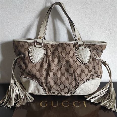 buying gucci in venice|gucci luggage in italy.